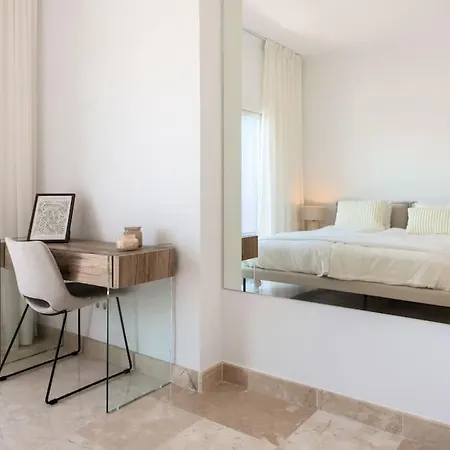 Gated Elegant Penthouse In Paraiso Pueblo Apartment