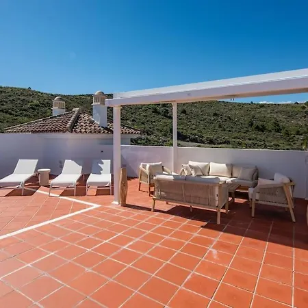 Apartment Gated Elegant Penthouse In Paraiso Pueblo *